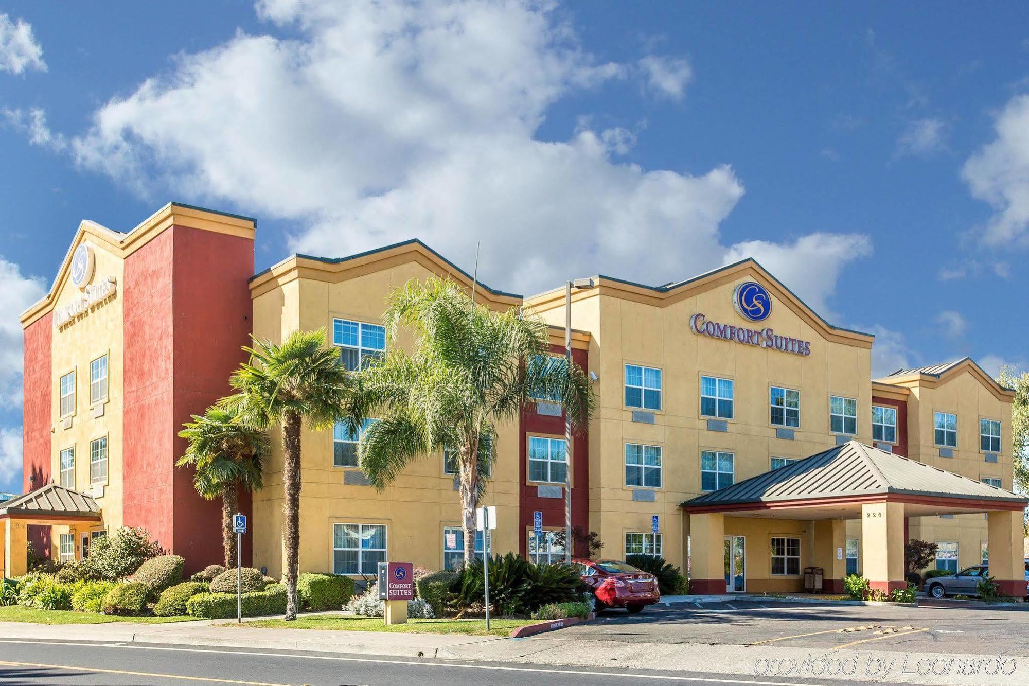 Comfort Suites Downtown Sacramento Buitenkant foto