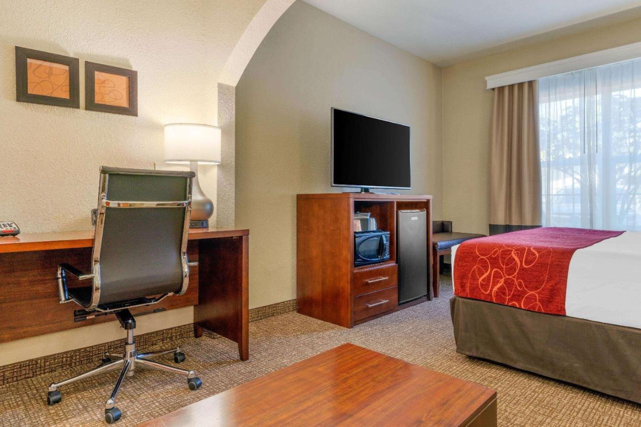 Comfort Suites Downtown Sacramento Buitenkant foto